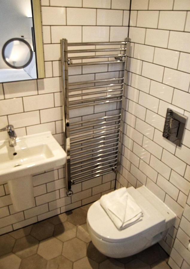 Victoria Inn Londra Dış mekan fotoğraf
