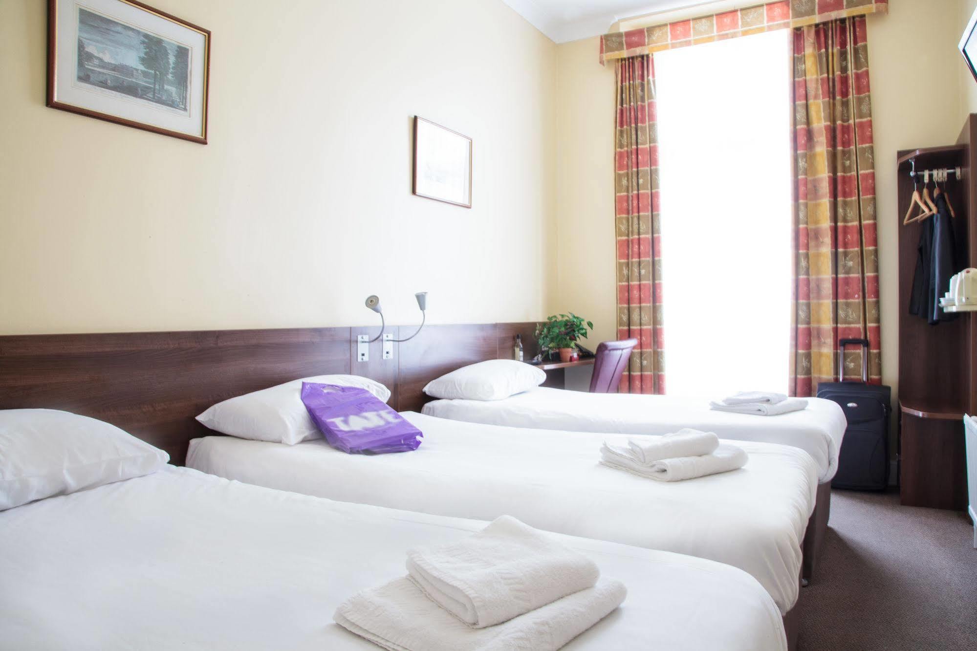 Victoria Inn Londra Dış mekan fotoğraf