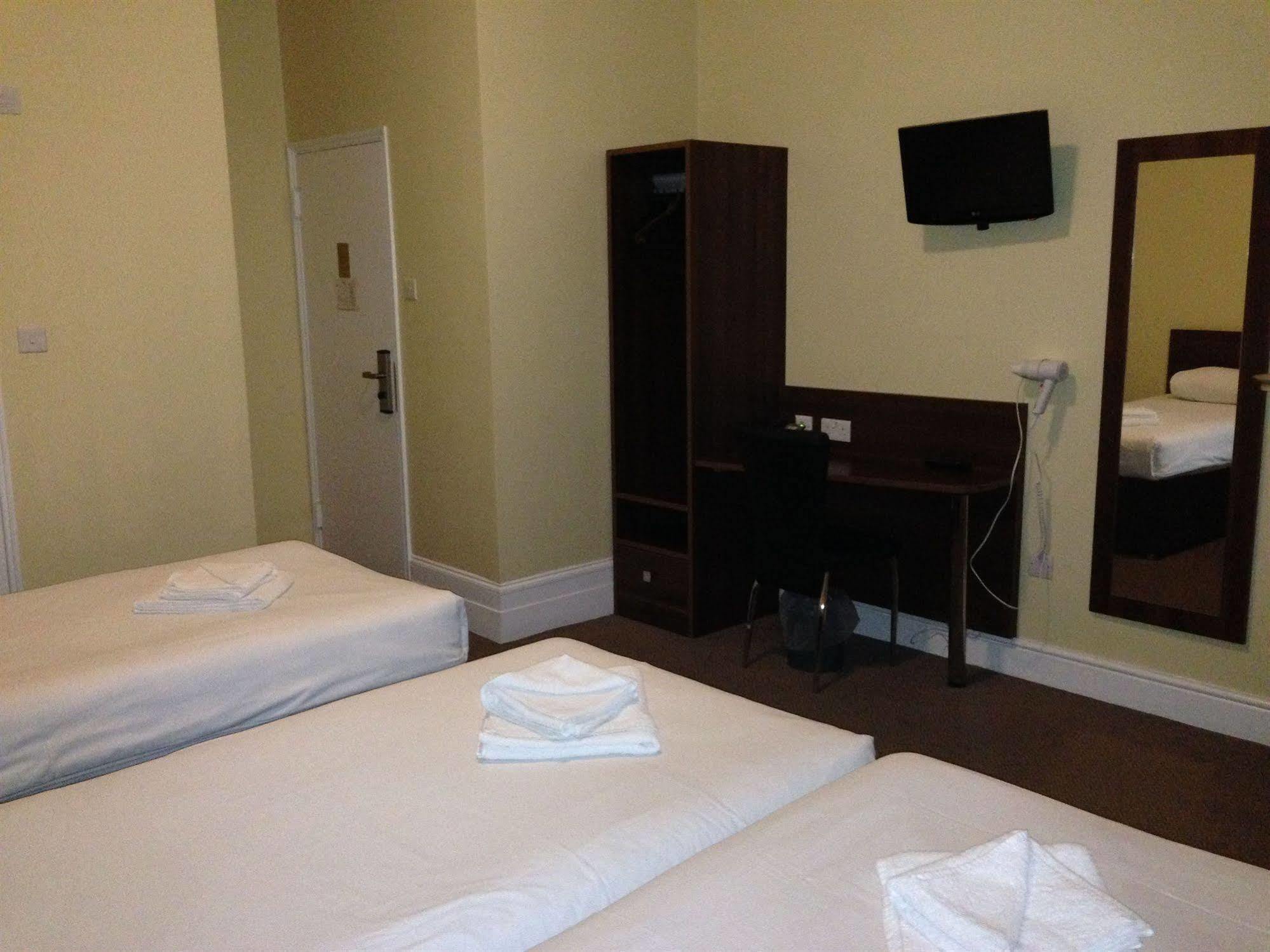 Victoria Inn Londra Dış mekan fotoğraf