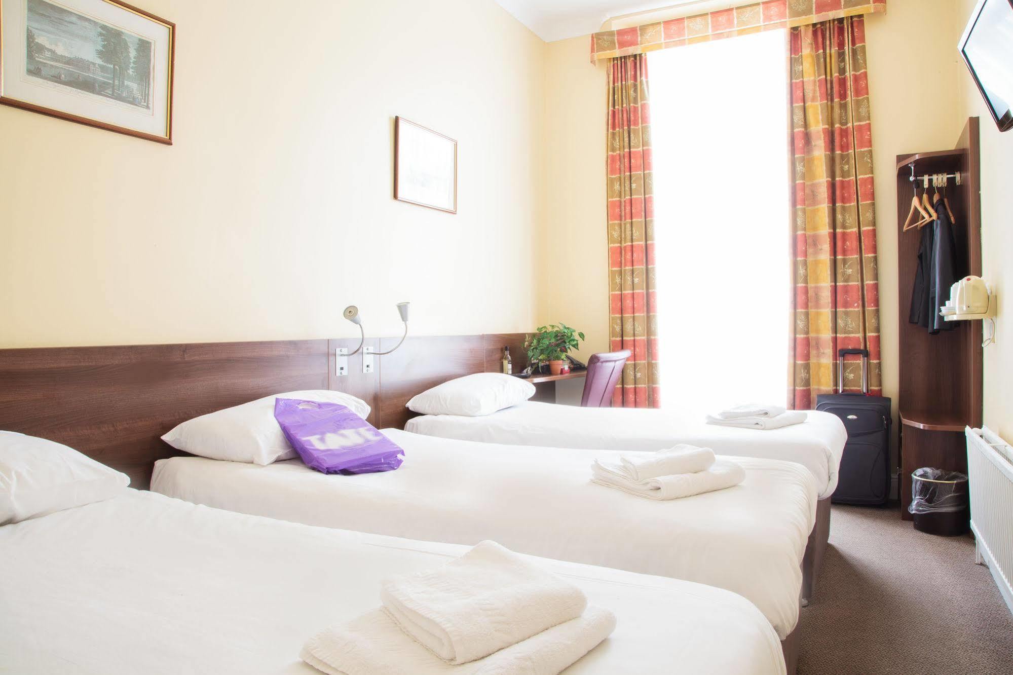 Victoria Inn Londra Dış mekan fotoğraf