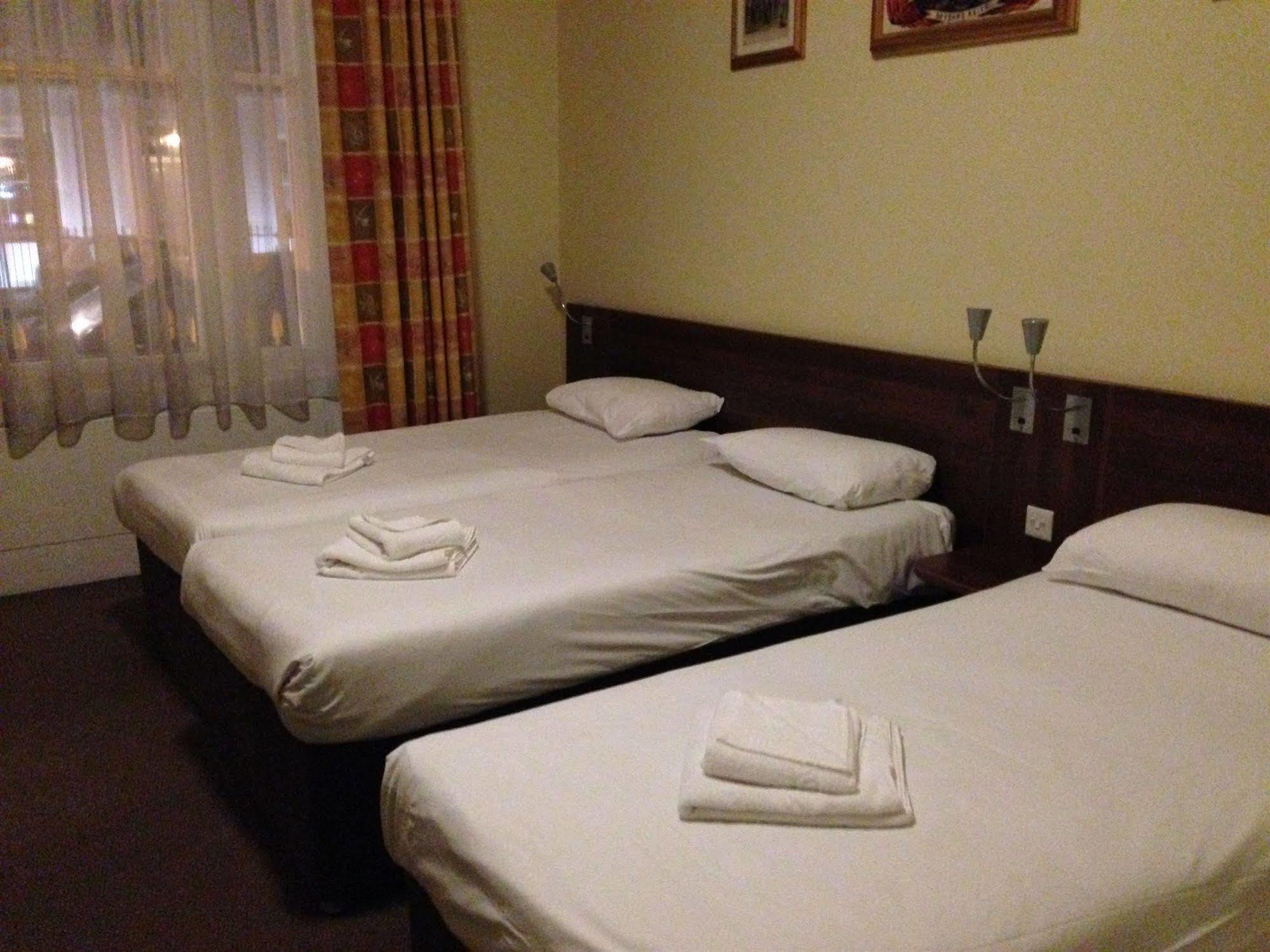 Victoria Inn Londra Dış mekan fotoğraf